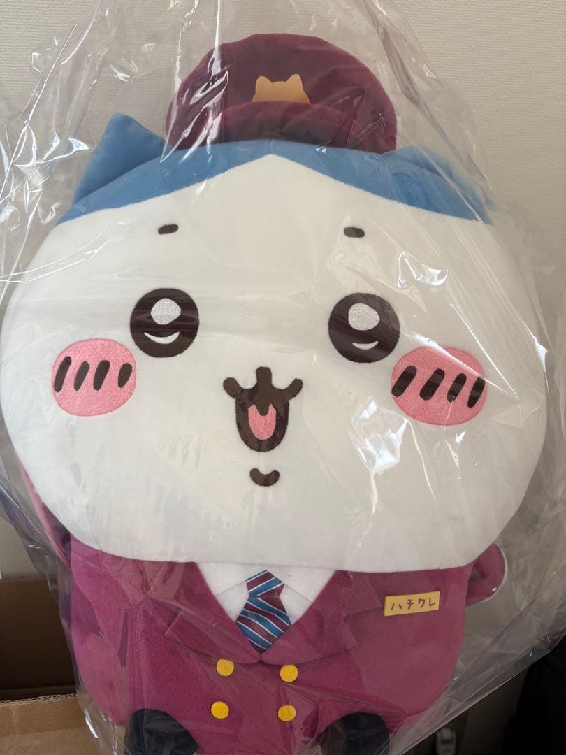 受注生産限定「ちいかわ×阪急電車」BIGぬいぐるみ ハチワレ　未開封