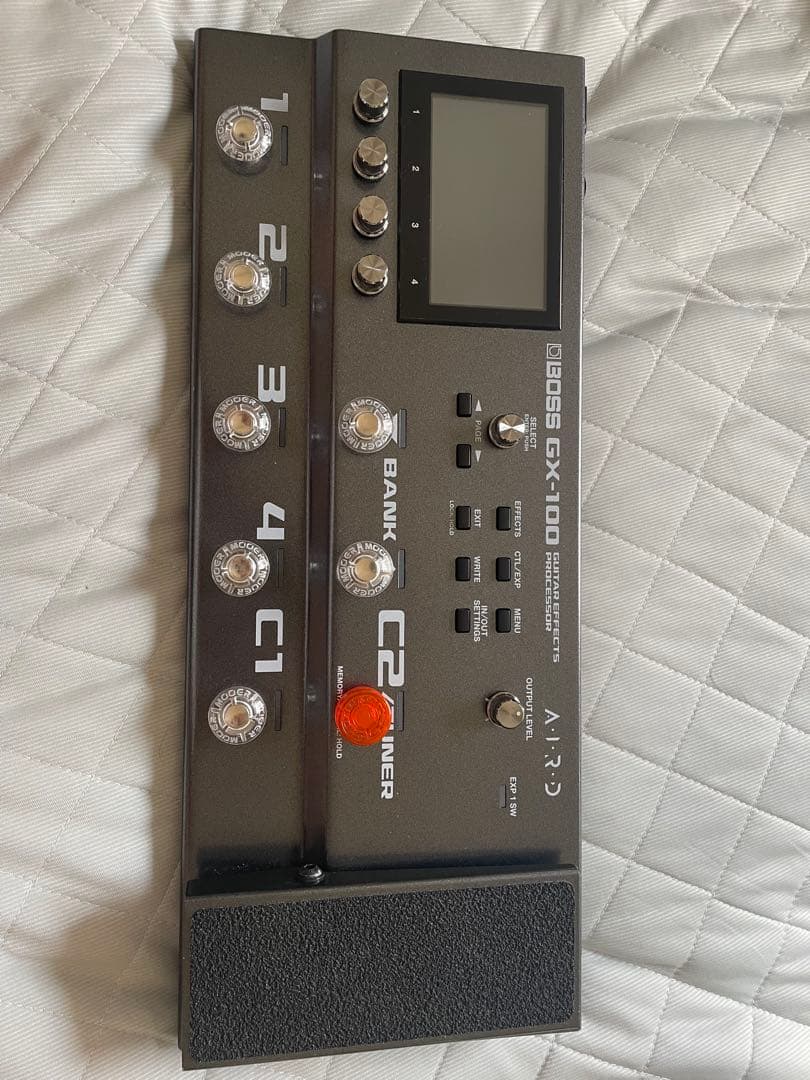 BOSS GX-100 マルチエフェクター　初期化済み　箱付き 値下げ可