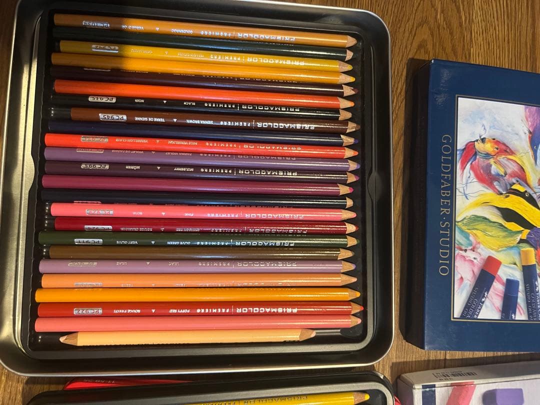 や*し様 Faber-Castell & Prismacolor 色鉛筆セット