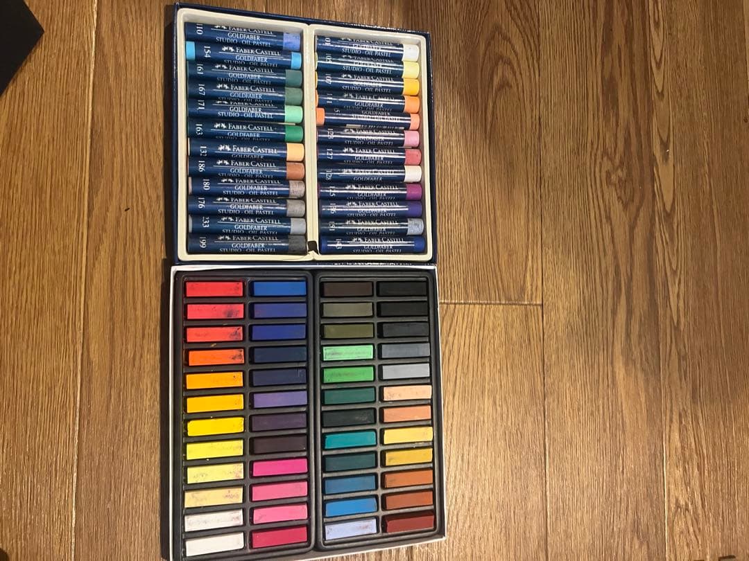 や*し様 Faber-Castell & Prismacolor 色鉛筆セット