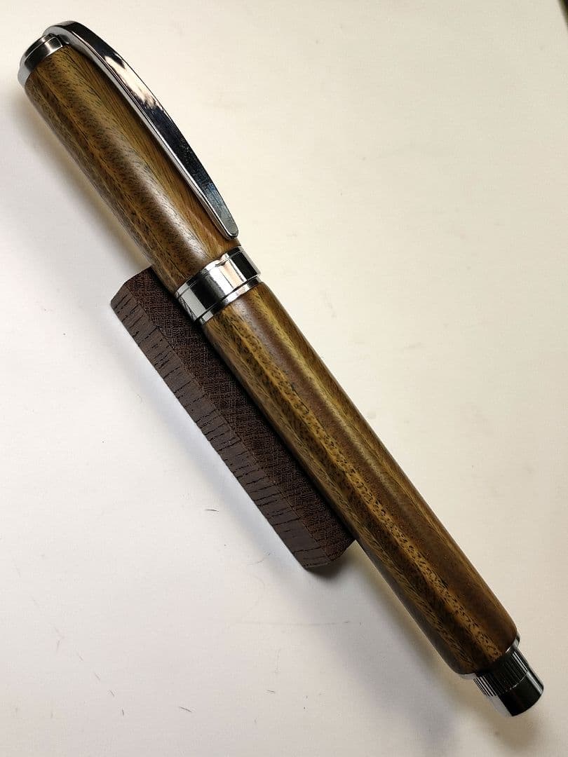 世界一硬い木【リグナムバイタ】万年筆