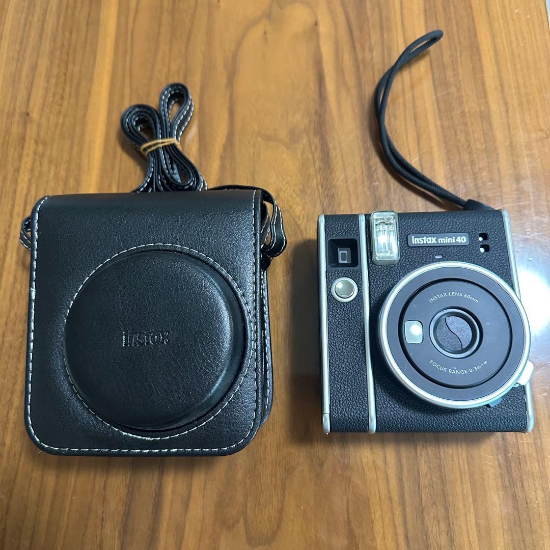 インスタントカメラ チェキ instax mini 40 ケース付き