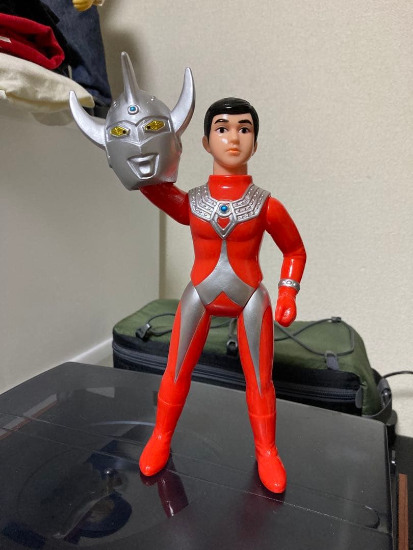 ブルマァク　ウルトラマンタロウ　面取れ