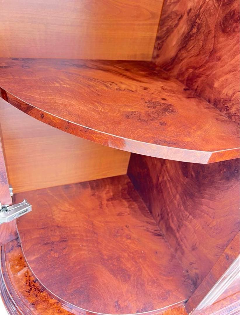 アンティークなビクトリア朝様式のウォールナット象嵌細工のクレ デンザ