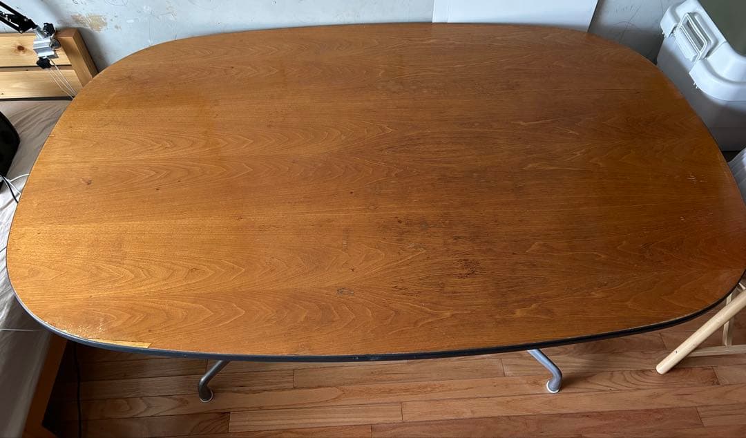 （値下げ）【引取限定】ハーマンミラー　イームズ　セグメンテッドベーステーブル