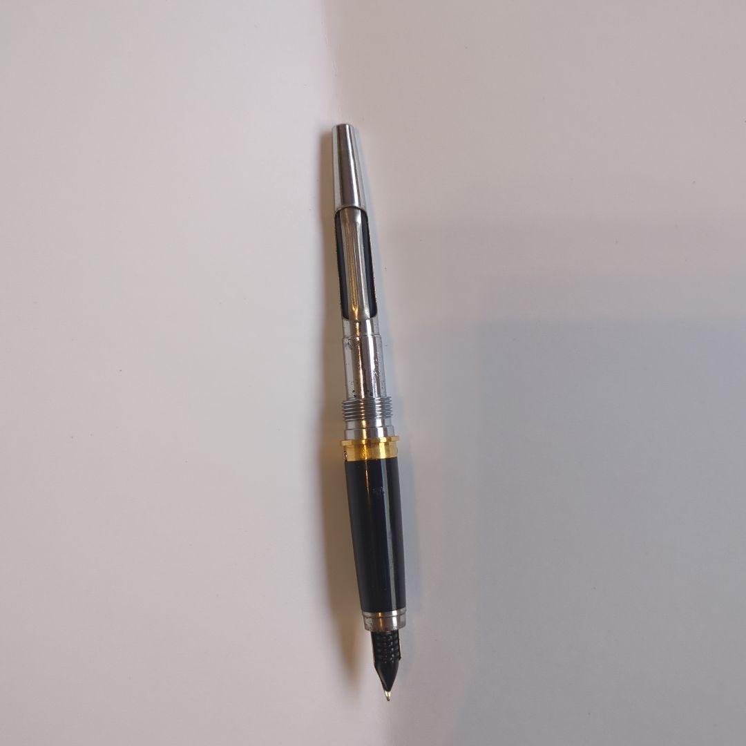 セーラー万年筆　ギャザード　万年筆　廃番　18金　旧コンバータ