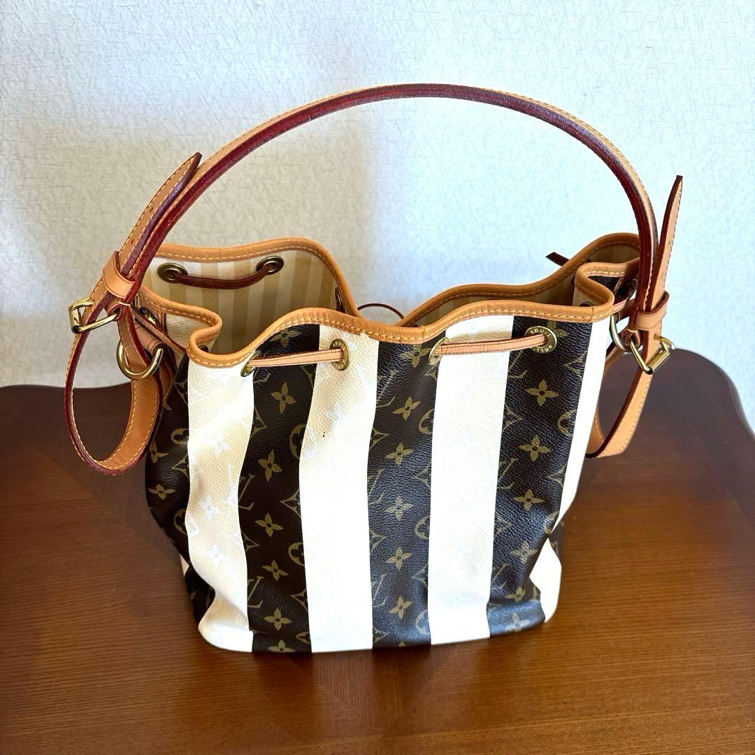 Louis Vuitton ノエ モノグラム ショルダーバッグ