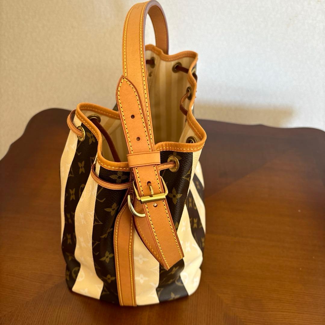 Louis Vuitton ノエ モノグラム ショルダーバッグ