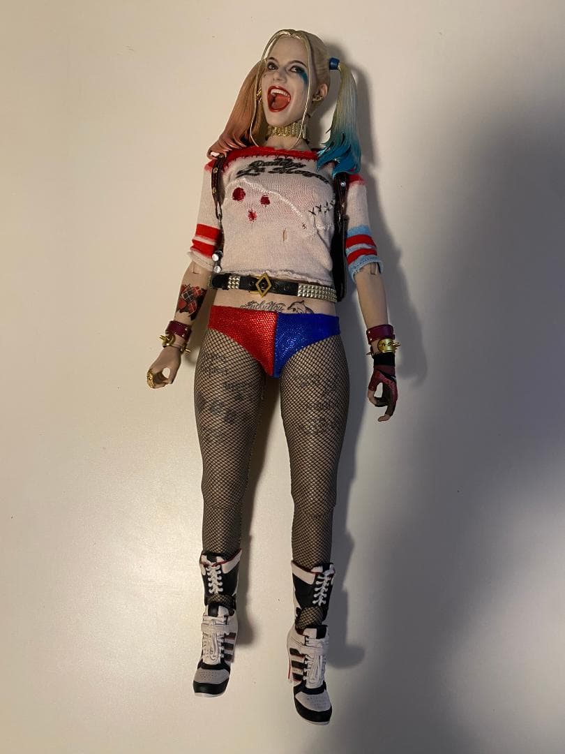 ホットトイズ ハーレイ・クイン トイサピ限定 ムービー・マスターピース 1/6