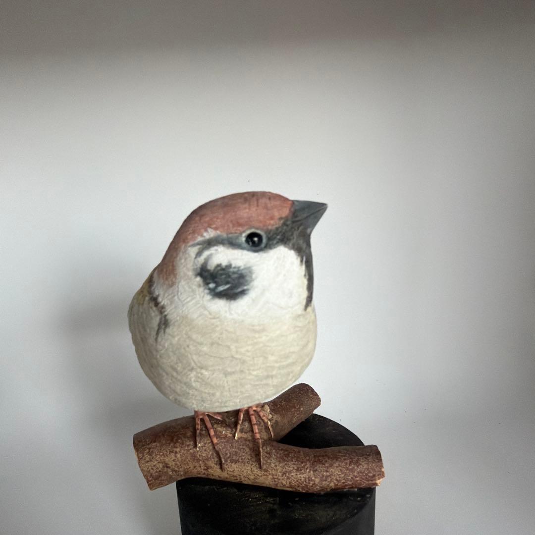 「スズメ」 バードカービング　野鳥彫刻 木彫りの野鳥 リアル野鳥