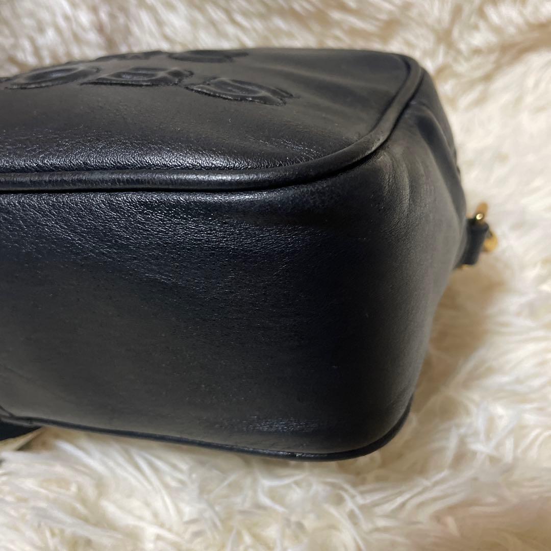 美品　マークジェイコブス レザーショルダーバッグ 2WAY エンボスロゴ 黒
