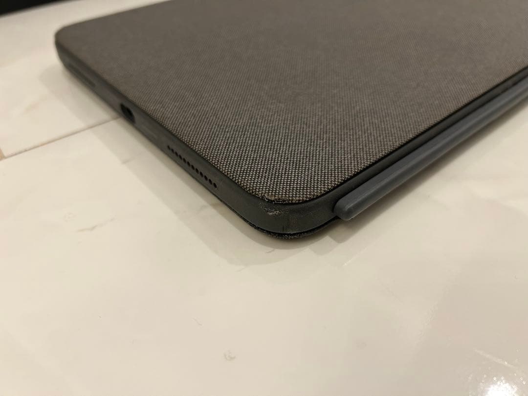 ロジクール Combo Touch iPad10世代 JIS配列 キーボード