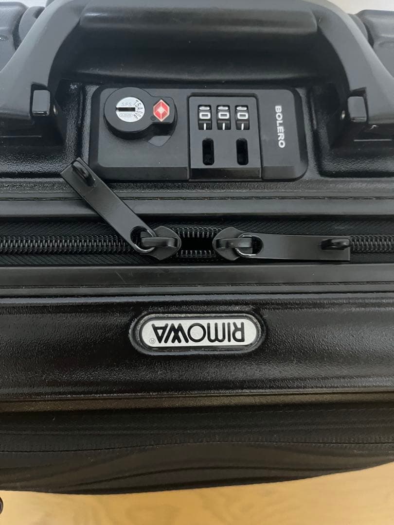 【美品】RIMOWA BORERO キャリーケース マットブラック2輪