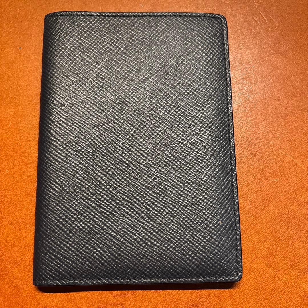 SMYTHSON 紺色パスポートケース