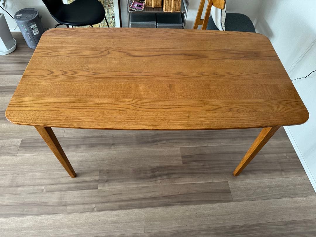 【美品】ウニコ TOVE トーヴ ダイニングテーブルのみ