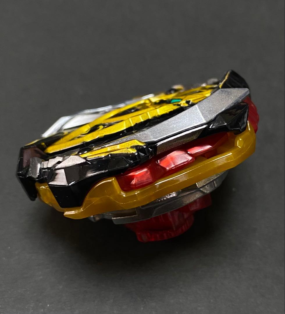 【 超美品 】 超Zアキレス.00.Dm ブラックVer. ベイブレードバースト