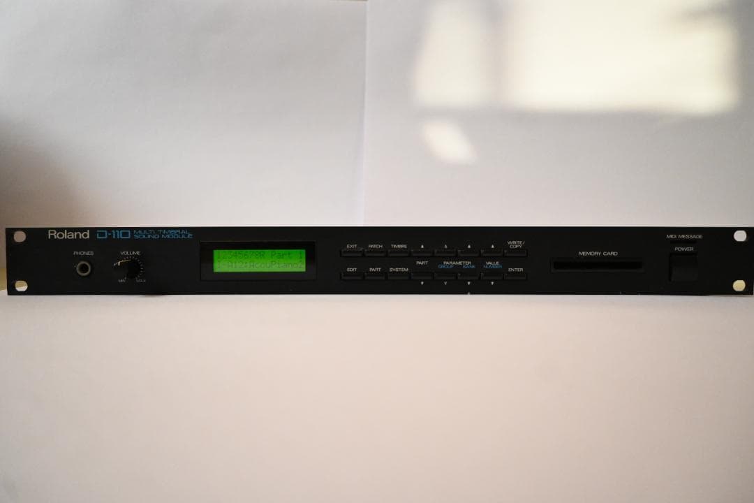 Roland D-110 ラックマウントMIDI音源モジュール