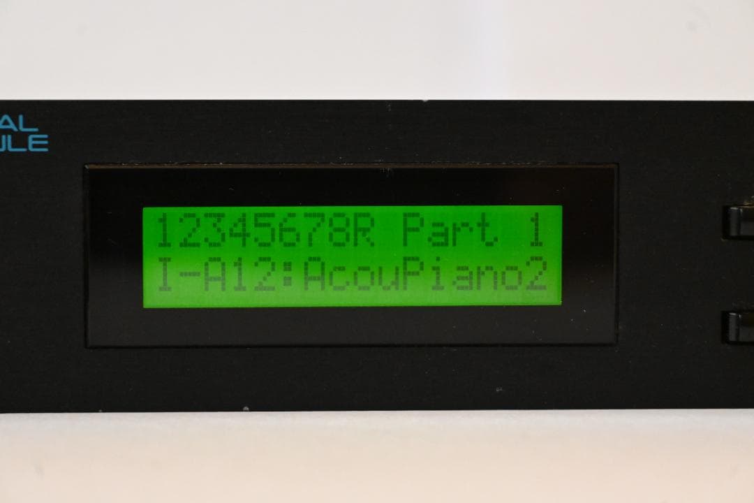 Roland D-110 ラックマウントMIDI音源モジュール