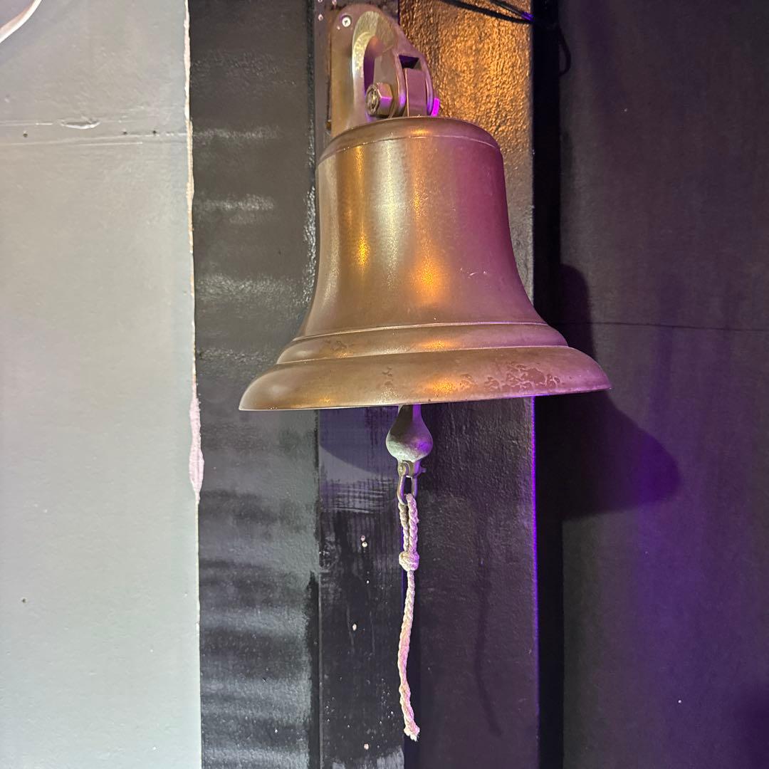 ビンテージ　ブロンズ製クラシック壁掛けベル［A-11］