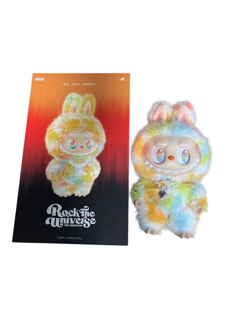 POP MART ラブブ Rock the Universe ロック