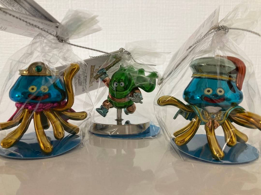 な　　さん専用の品物です‼︎ドラゴンクエストメタリックモンスターズギャラリー。