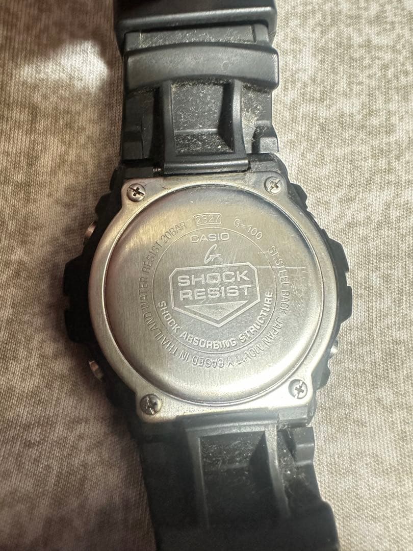 6本G-SHOCK ブラックモデルと2 本 CASIO