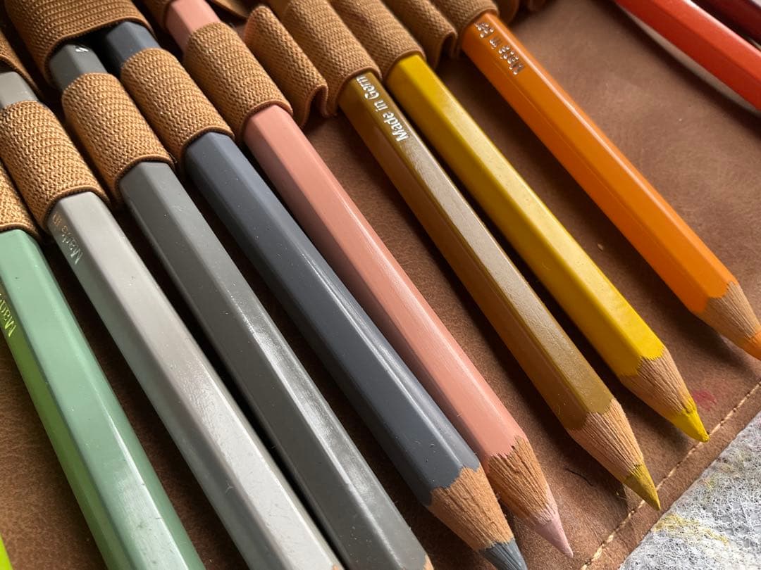 used美品Faber-Castell 水彩色鉛筆 ロールケース と色鉛筆30色