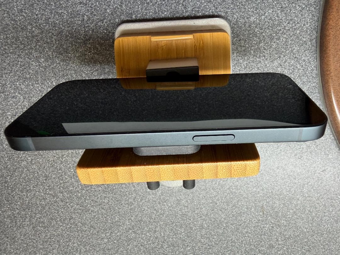 Apple iPhone 14 ブラック 本体