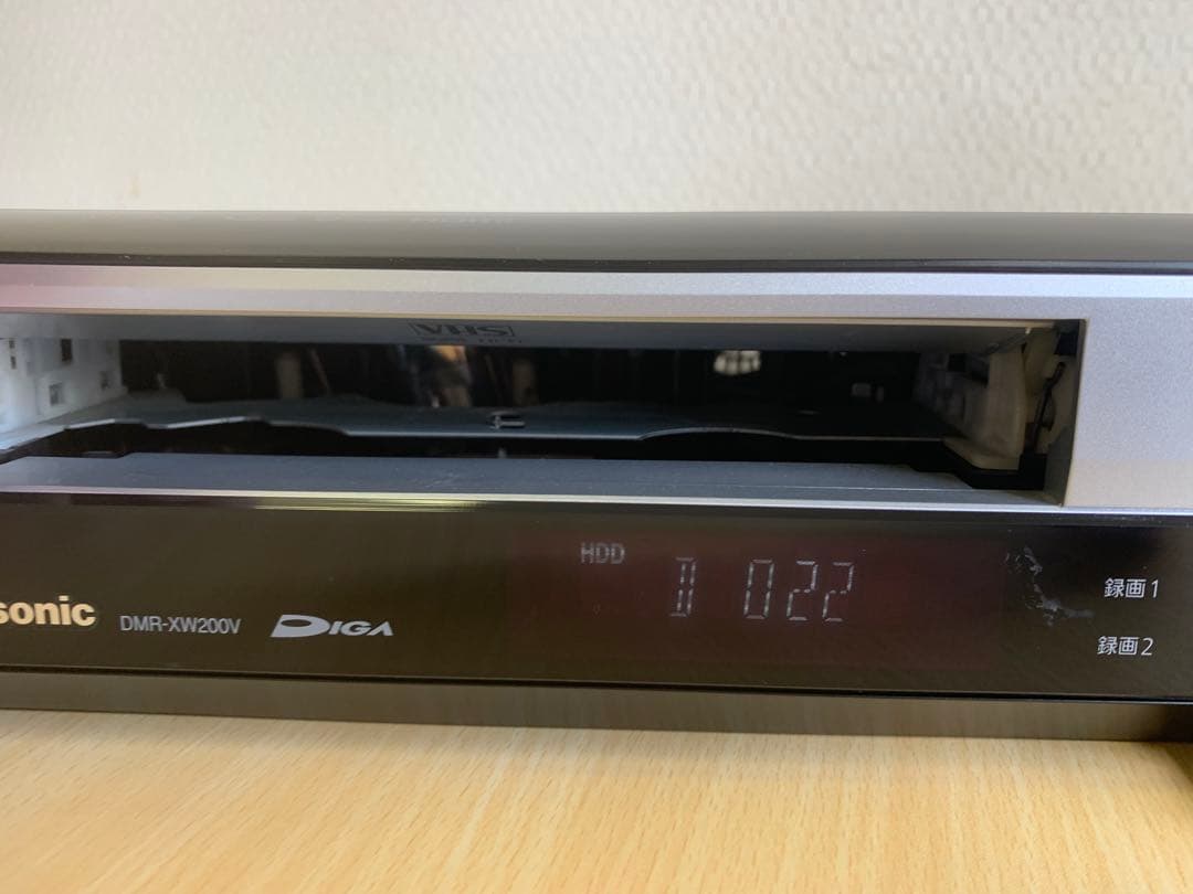 Panasonic VHS一体型DVDレコーダー DIGA DMR-XW200V