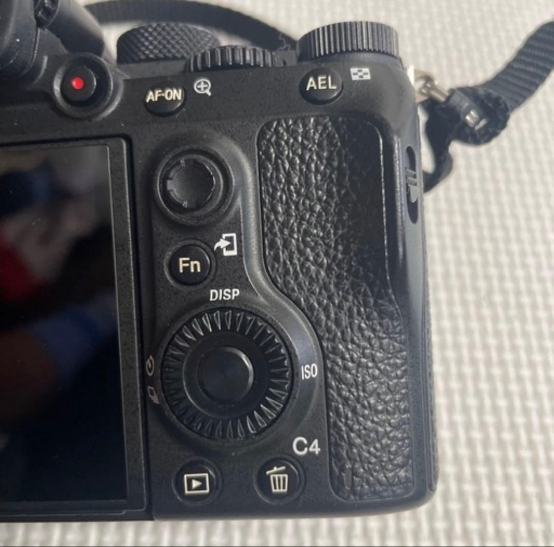 梅SONY α7 III カメラ 本体 【最終価格】
