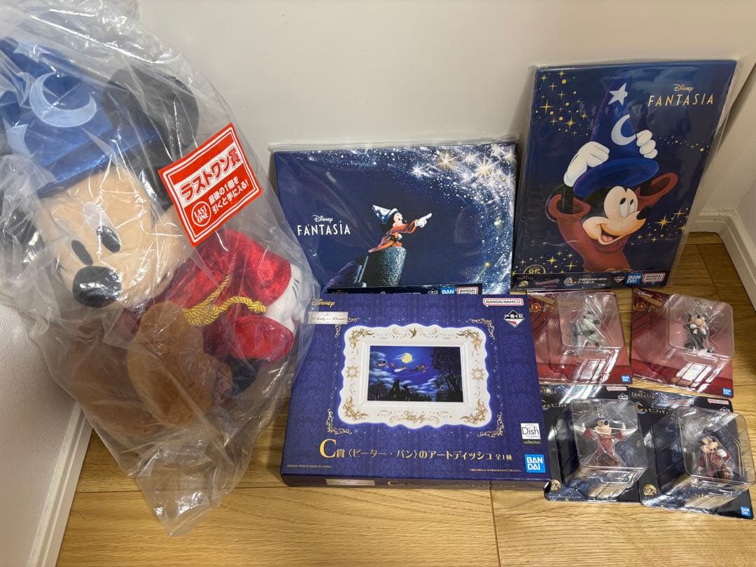 ディズニー　一番くじ　ミッキー　ラストワン　ぬいぐるみ　アートボード　フィギュア