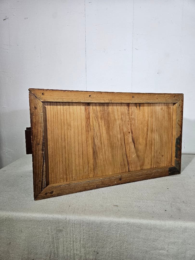 アンティーク 木製の小引出し 隠しスペース 二段 抽斗 キャビネット