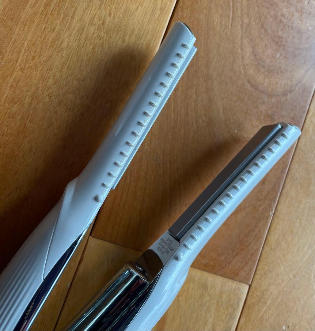 ReFa ストレートヘアアイロン ホワイト 充電ケーブル箱付き