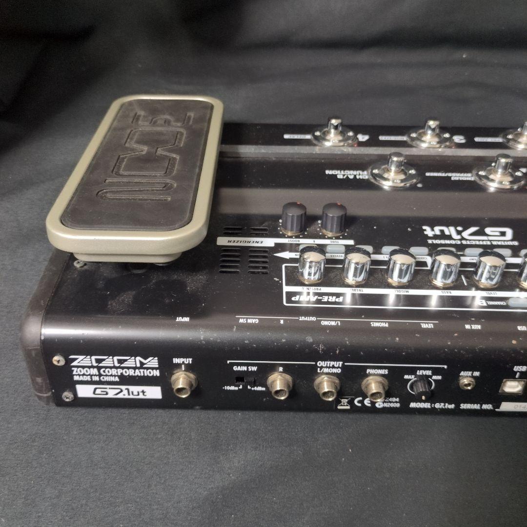 ギター ZOOM G7.1ut
