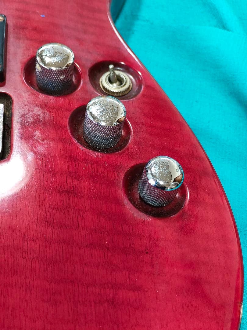 Grass Rootsフロイトローズ ブリッジモデル エレキギター レッド