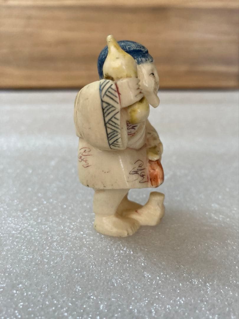 極上　天然素材　根付　提げ物　置物