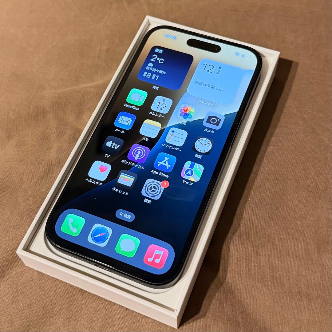 iPhone 16 256G ブラック　美品SIMフリー