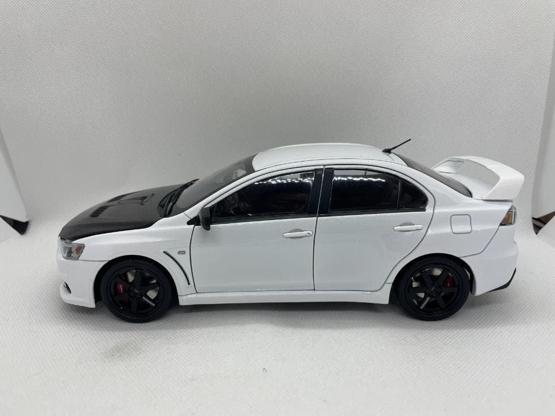 101-105 VIAT 1/18 三菱 ランサー エボリューション X