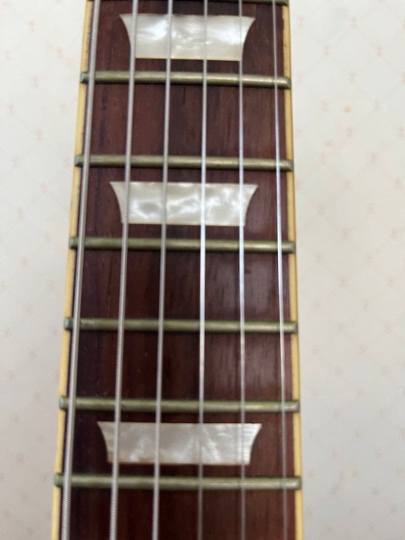 GR 限定モデル アンプ内蔵ギター オレンジ