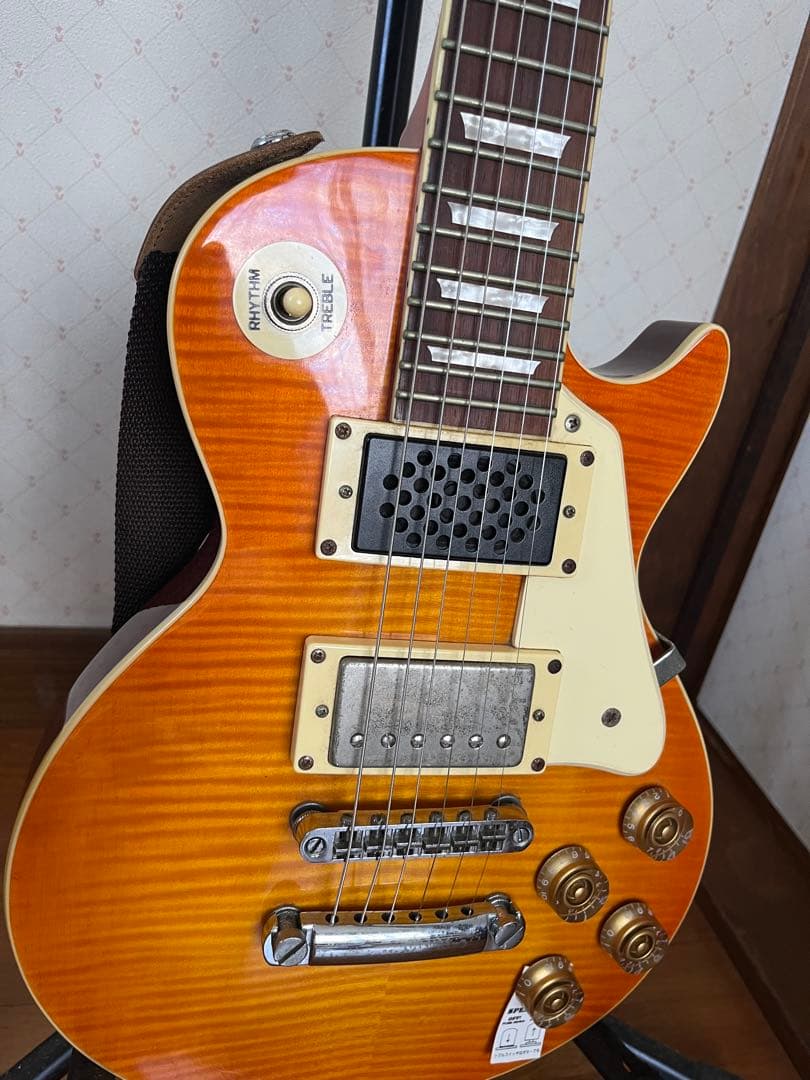 GR 限定モデル アンプ内蔵ギター オレンジ