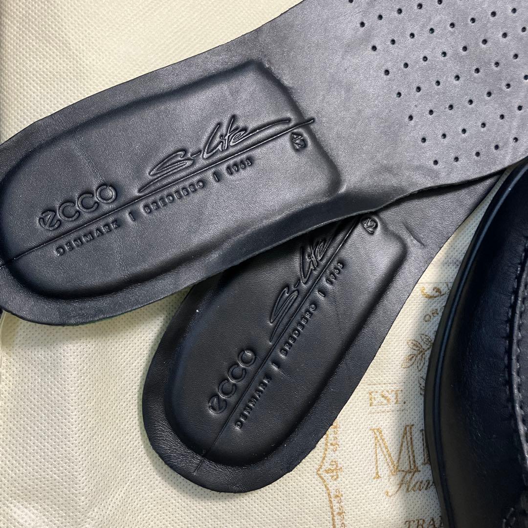 最終価格♡ECCO ブラックレザー ローファー スリッポンビジネスシューズ