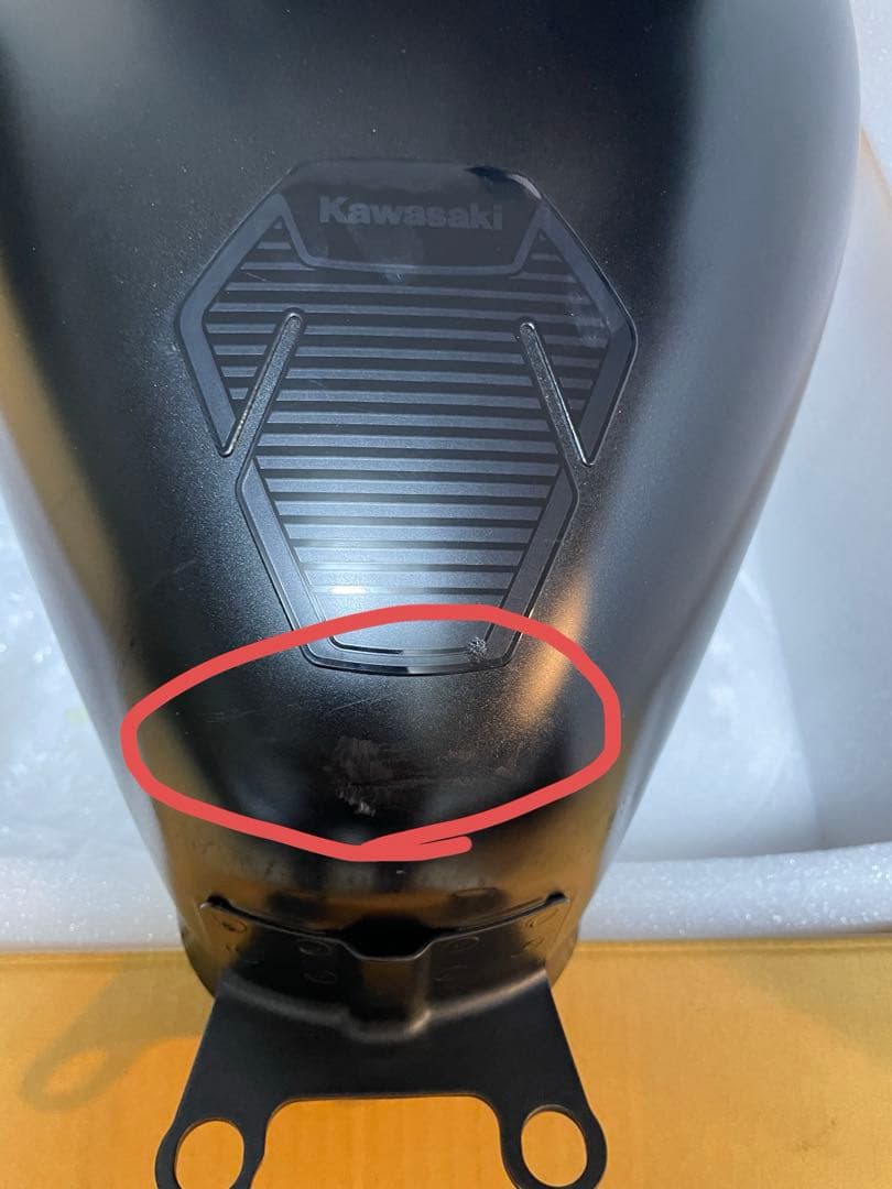 Kawasaki 新型Eliminator 黒 タンク タンクパッド付き