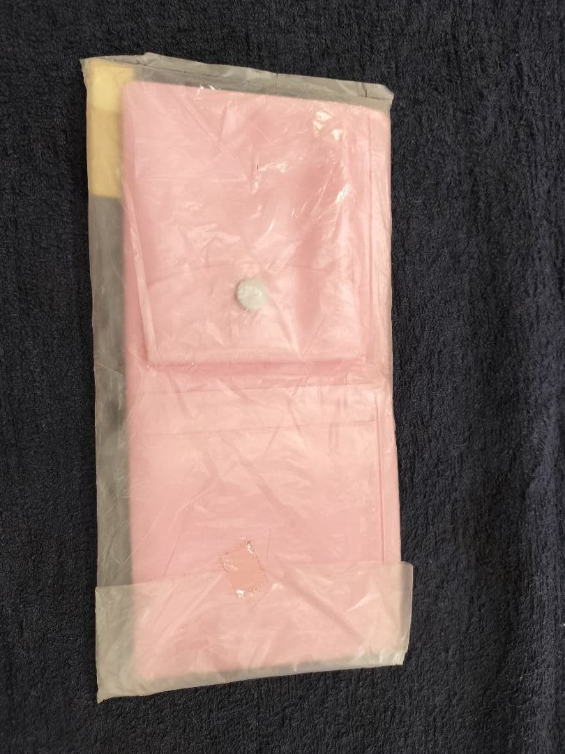 薬師丸ひろ子　当時物ビニール財布　ピンク