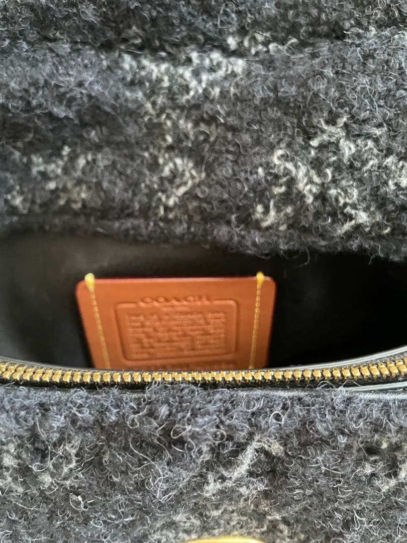 コーチショルダーバッグ　限定品