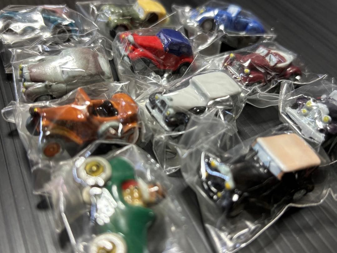 フェーヴ　陶器製　ミニチュア　ガーフィールド　他　29個セット