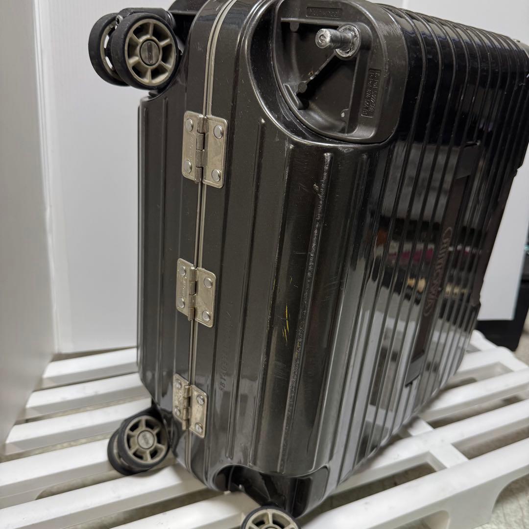 リモワ リンボ 27L (要修理)