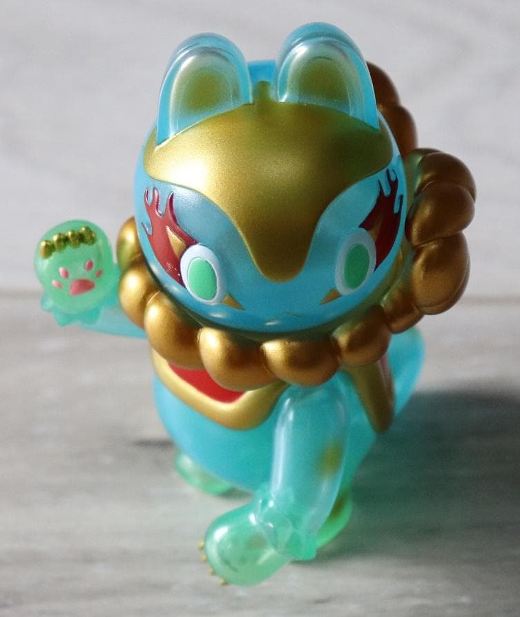 新品郷土玩具怪獣イヌハリゴン スケルトン イラストサイン入り　ソフビ 照紗