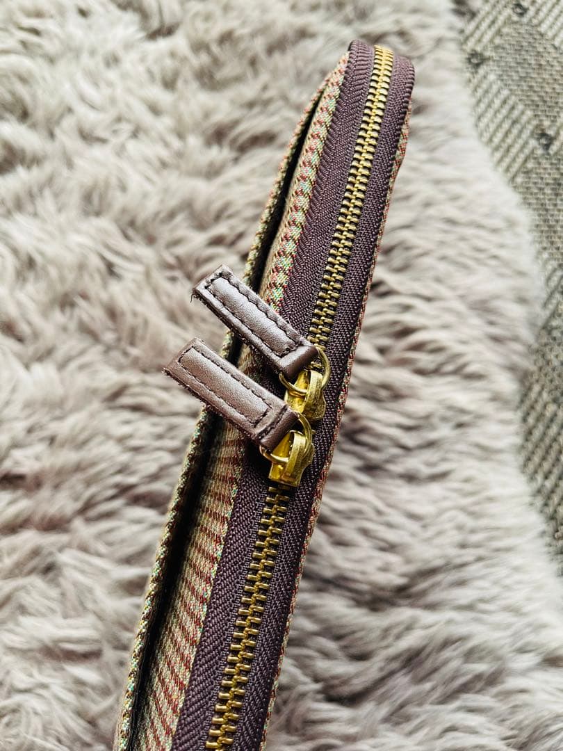 ほぼ日おおきいひきだしポーチ スーツファブリック／ジェントルチ