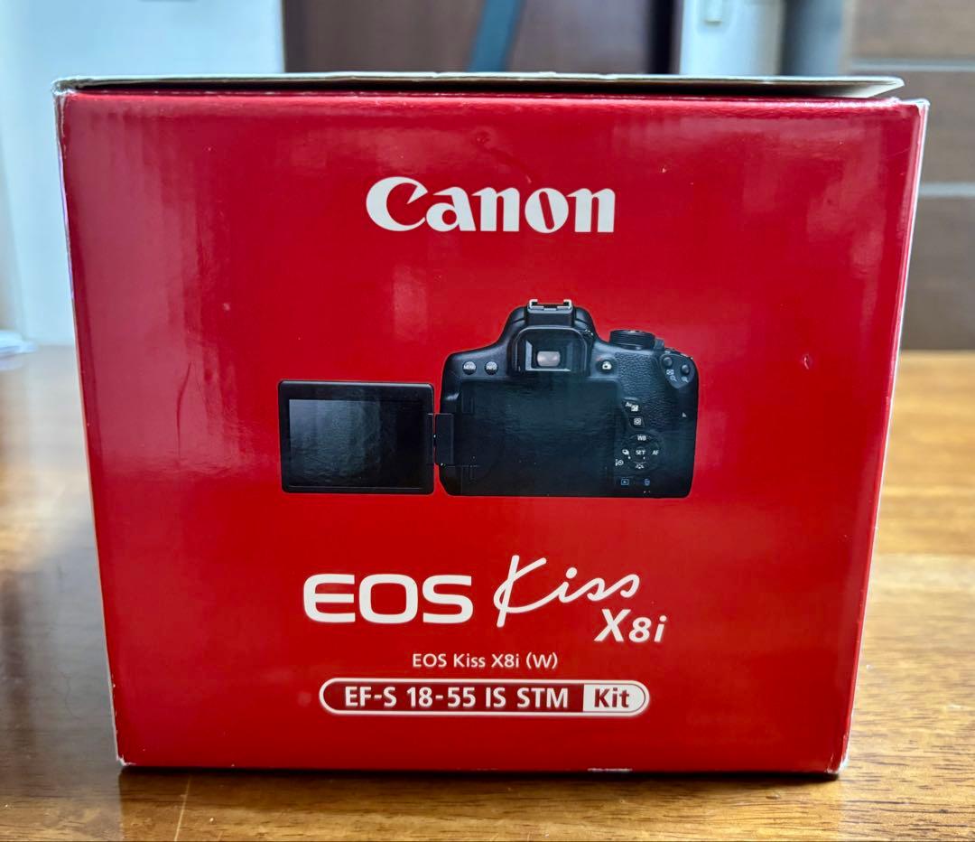 Canon EOS Kiss X8i デジタル一眼レフ リリースシャッター付き！