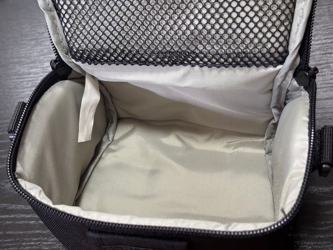 美品◎SIGMA DP3 Merrill*純正バッテリー6個*三脚つき